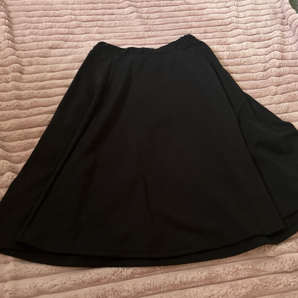 Elegant Black Midi Skirt for Women